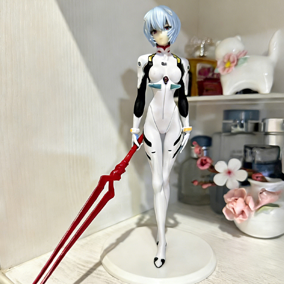 Model Kit Evangelion Bandai - 23 センチメートル綾波レイアクションフィギュア長弓の槍付き EVA 新世紀エヴァンゲリオンアニメコレクタブルモデルおもちゃファンへのギフト