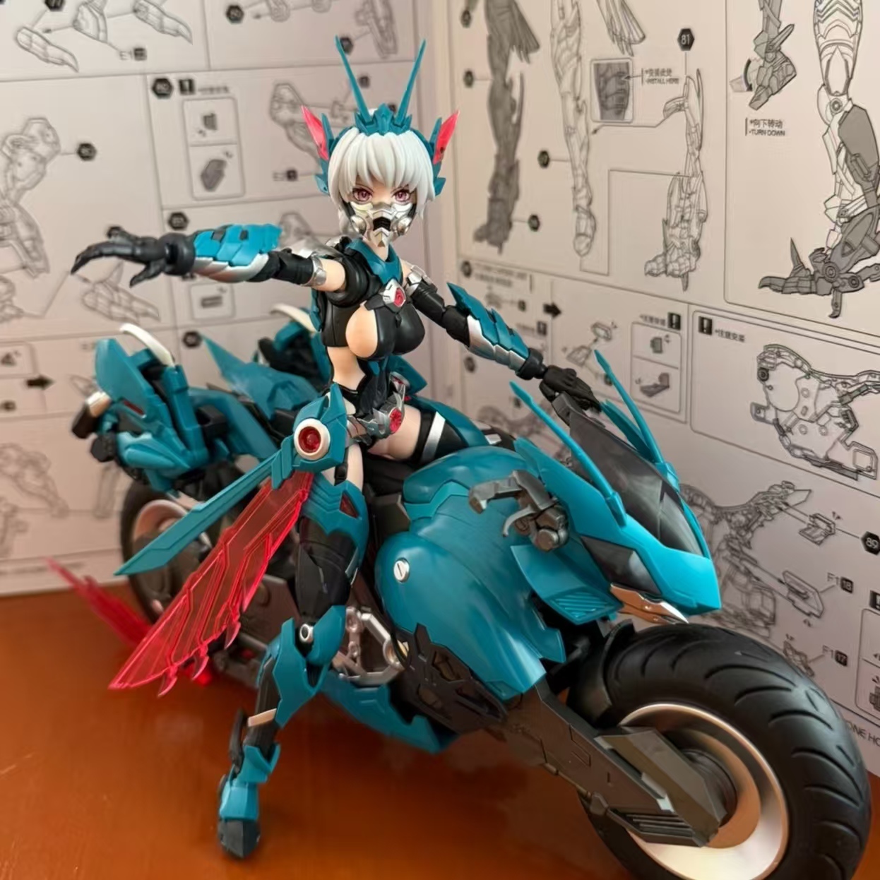 Model Kit Nuke Matrix - ファン向けコレクター向け ヌークマトリックス サイバーフォレスト サイクロンホッパー イップファンシム デュアルボディメカガール