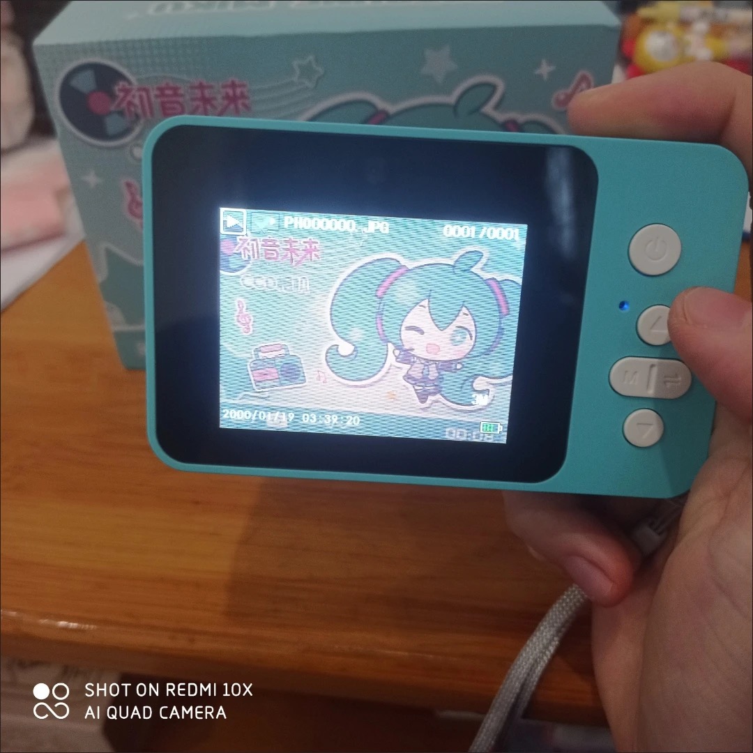 オリジナル初音ミク Ccd 600mah デジタルカメラ漫画 - Model Kit Hatsune Miku のレビューと価格
