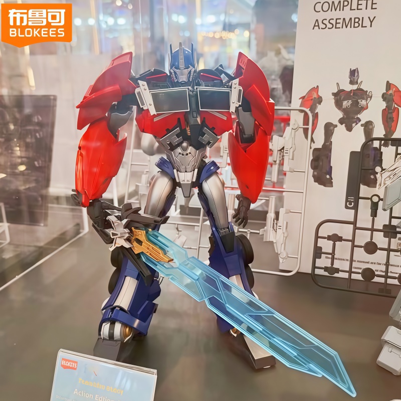ブロキーズ トランスフォーマー オプティマスプライム トラン - Model Kit Transformers Blokees のレビューと価格