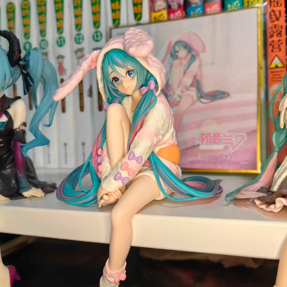 15 センチメートルアニメ初音ミクアクションフィギュアウサギ - Model Kit Hatsune Miku のレビューと価格