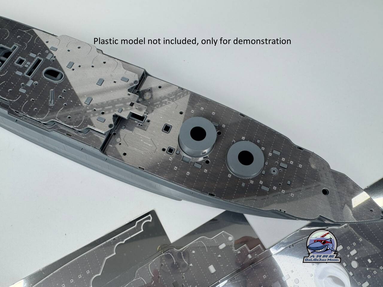 1/350 スケール メタルデッキ CY102 USS アリ - Model Kit Uss Arizona のレビューと価格