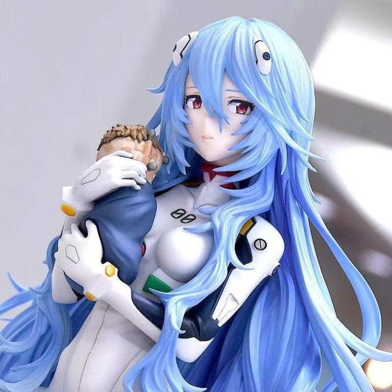 新世紀エヴァンゲリオンフィギュア：跪く長髪綾波レイ、アニメモ - Model Kit Evangelion Bandai のレビューと価格