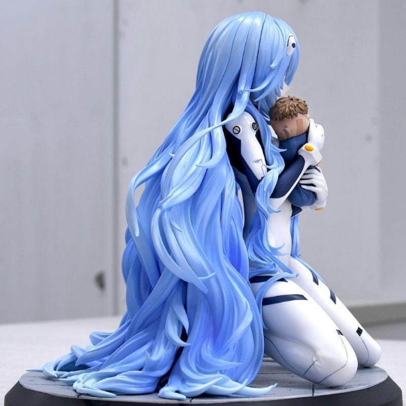 新世紀エヴァンゲリオンフィギュア：跪く長髪綾波レイ、アニメモ - Model Kit Evangelion Bandai のレビューと価格