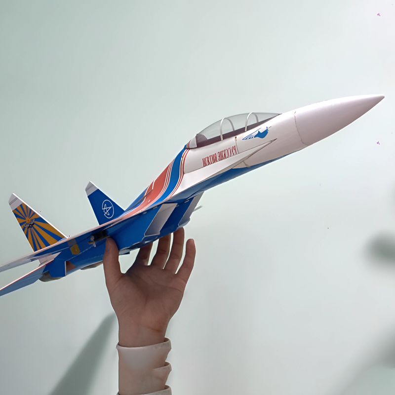 Su-27 ダクトファンRC戦闘機 デュアル30mm EDF - Model Kit Expert のレビューと価格