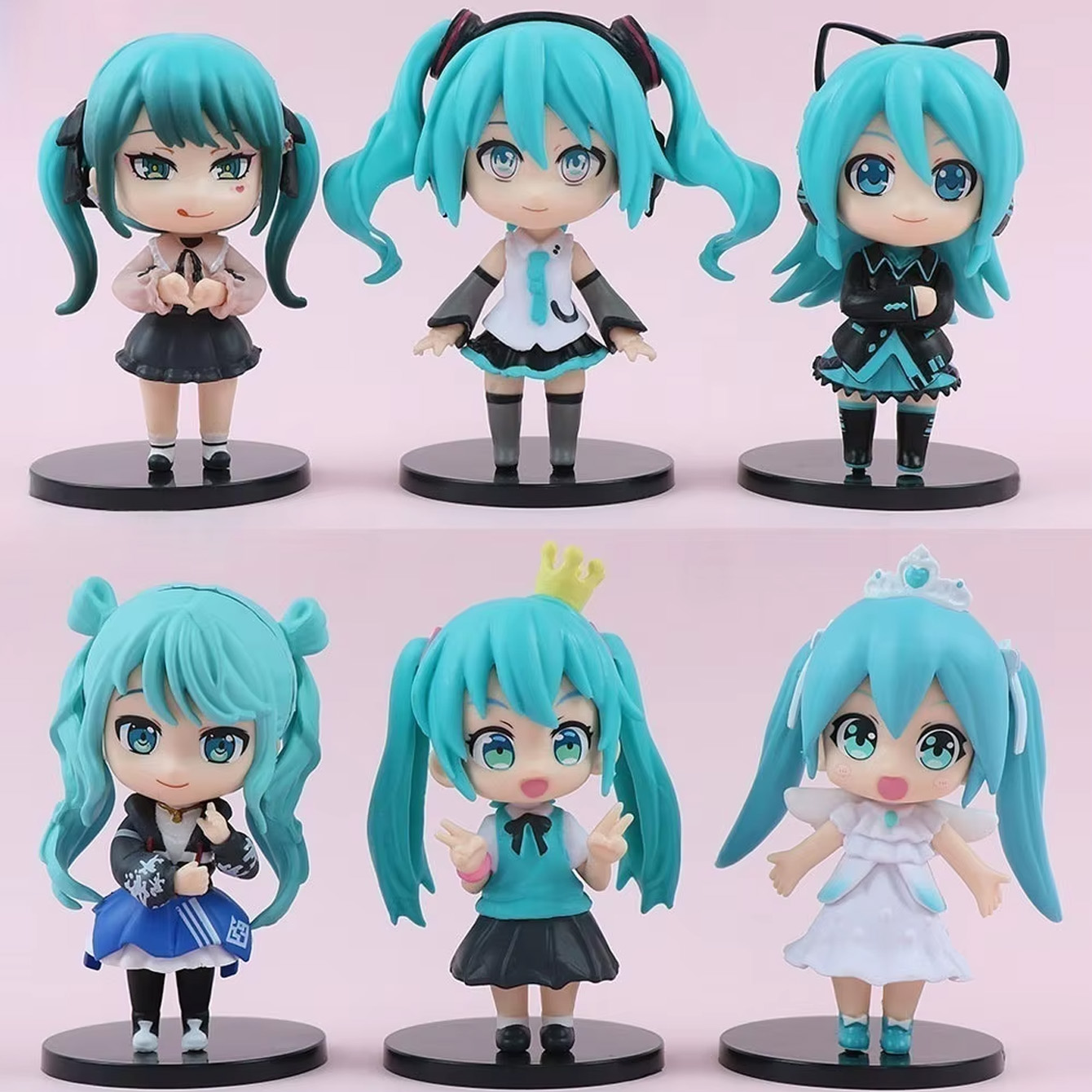 初音ミクちびフィギュアセット – 複数のポーズとコスチューム - Model Kit Hatsune Miku のレビューと価格