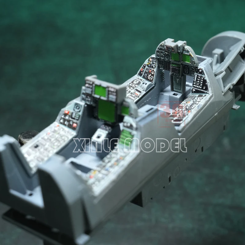 ランボ 3D カラーコックピット計器 F-14A/B/D シ - Model Kit Academy のレビューと価格