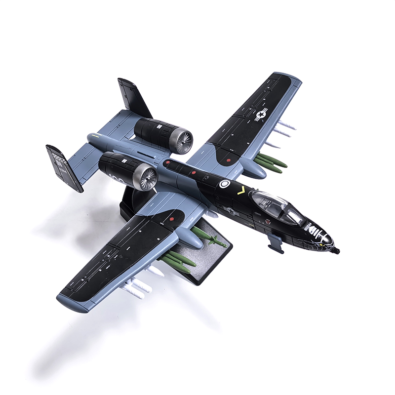 1:72 現代 DIY 組み立てブロックモデル Su-25  - Model Kit Armored Core のレビューと価格